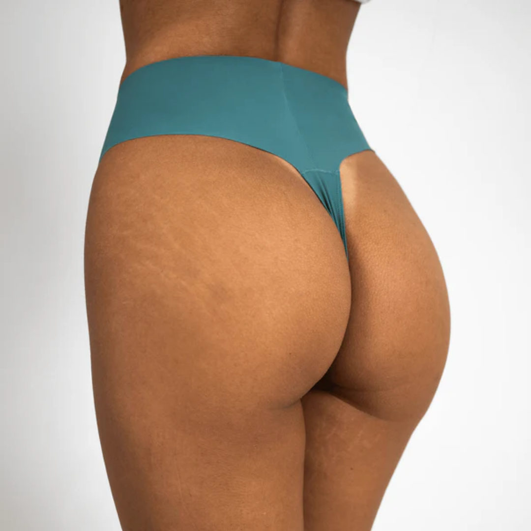 PetalFit Thong® | Säg hej då till kameltå och synliga troslinjer – Träna med total självsäkerhet